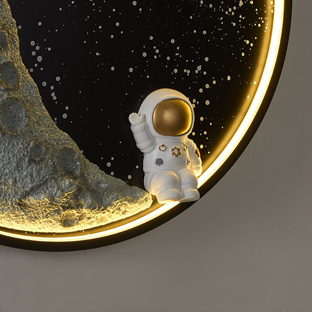Aria wandlamp – Astronaut – Maan – Zwart metaal