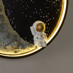 Aria wandlamp – Astronaut – Maan – Zwart metaal