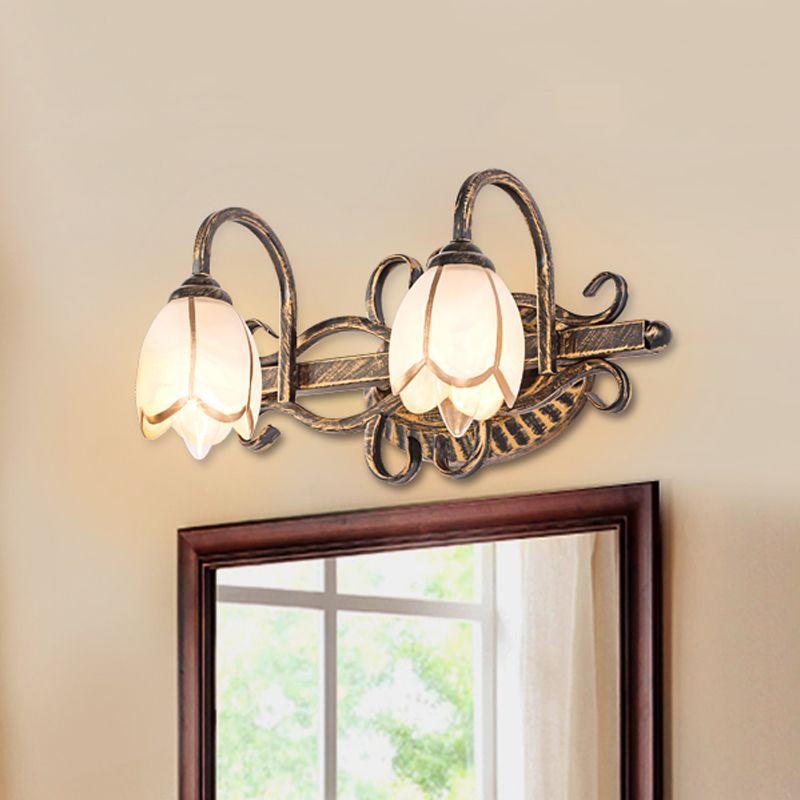 Antique Brass Finish Vanity Wall Light – E14 – Vintage – Metal & Glass