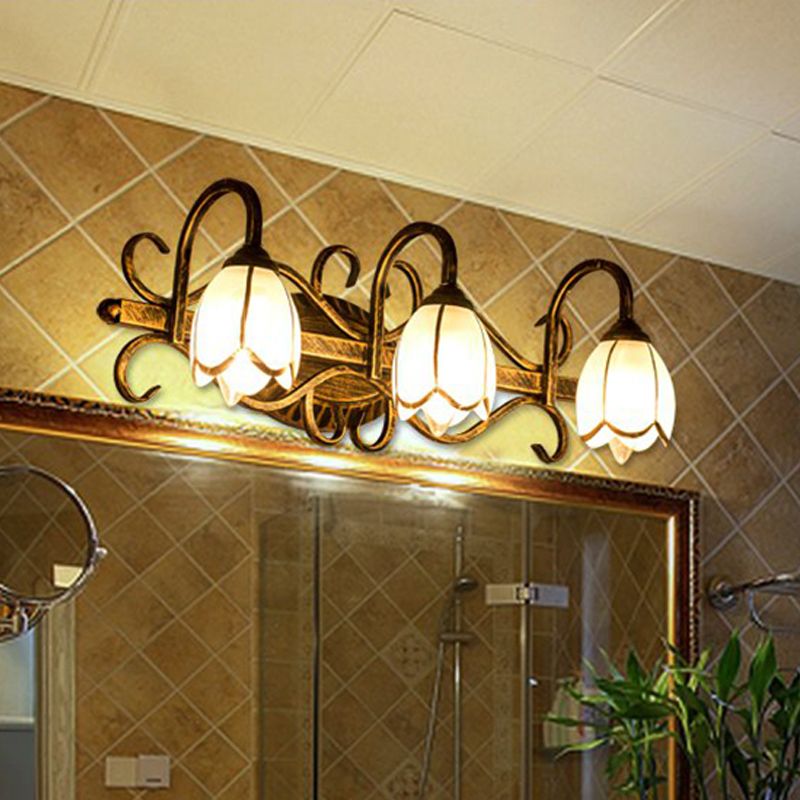 Antique Brass Finish Vanity Wall Light – E14 – Vintage – Metal & Glass