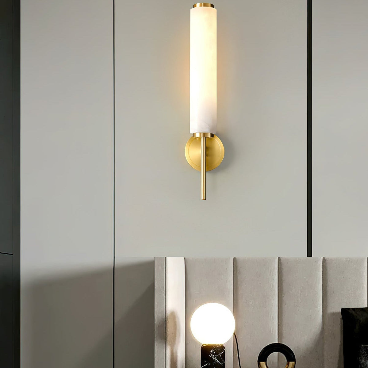 Art Deco Alabaster Wall Light – E14 – Art Deco – Alabaster & Metal