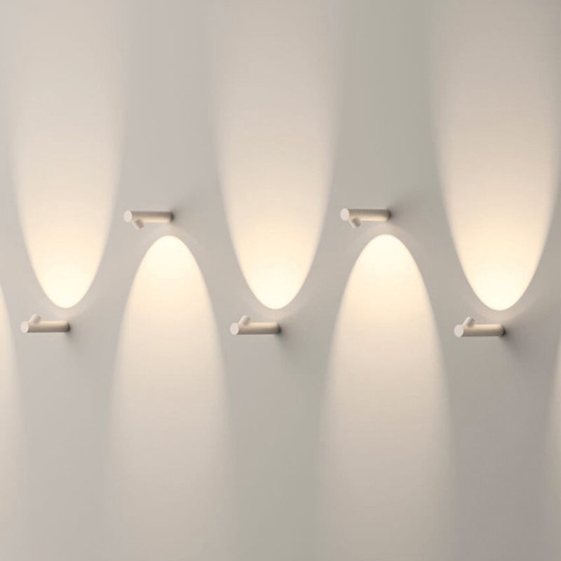 Branch Pattern Outdoor Wall Light – Integrated LED – Modern