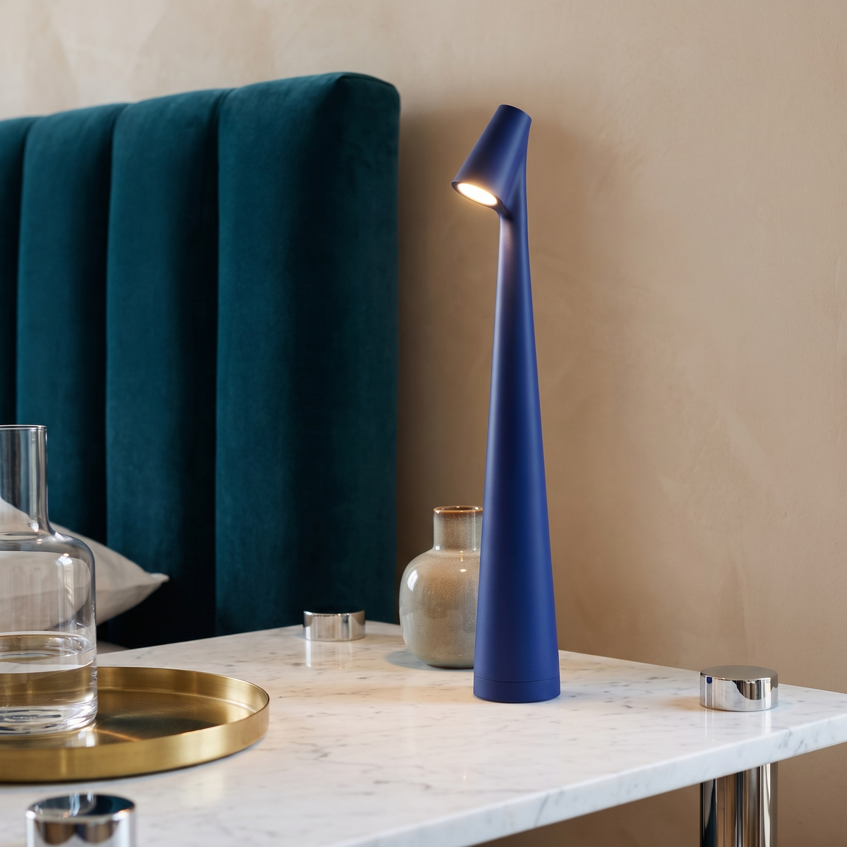 Cordless Table Lamp – LED 5W – Modern – Aluminium & ABS – 4 Colours