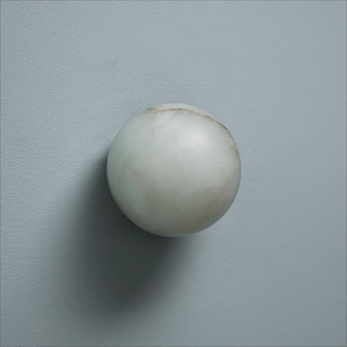 Mini Alabaster Wall Light – G9 – Minimalist – Alabaster & Metal