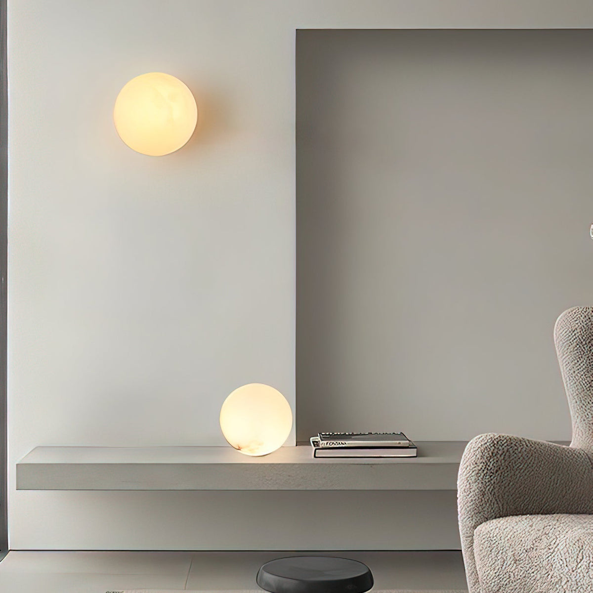 Mini Alabaster Wall Light – G9 – Minimalist – Alabaster & Metal