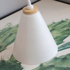 Nordic Wood Wall Light – E27 – Scandinavian – Iron & Wood