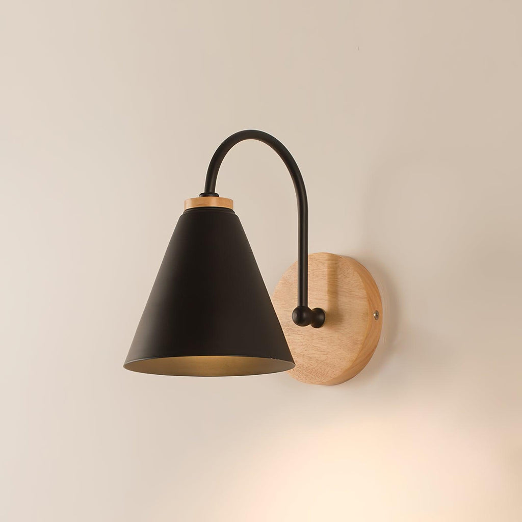 Nordic Wood Wall Light – E27 – Scandinavian – Iron & Wood