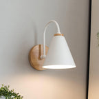 Nordic Wood Wall Light – E27 – Scandinavian – Iron & Wood