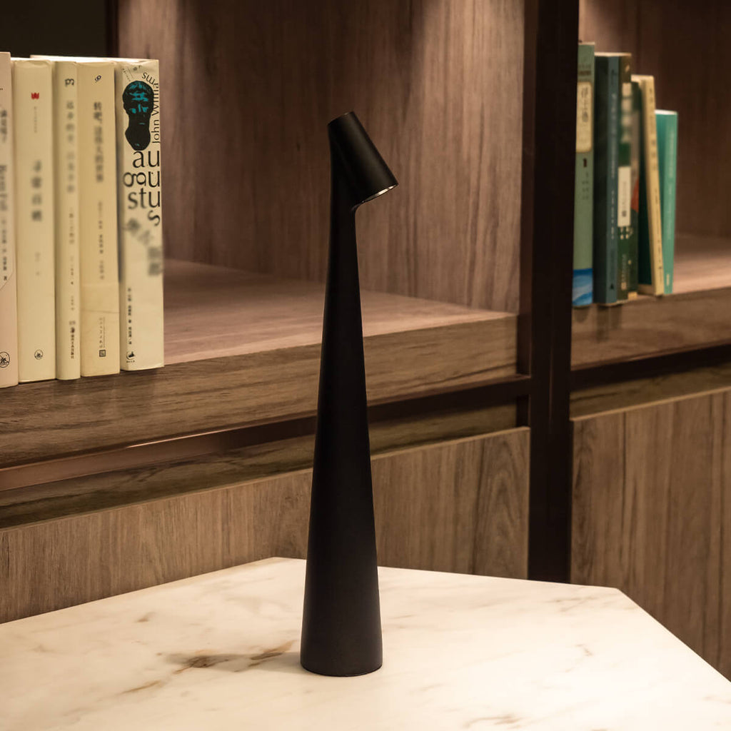 Cordless Table Lamp – LED – Modern Minimalist – Aluminium – 6 Colours