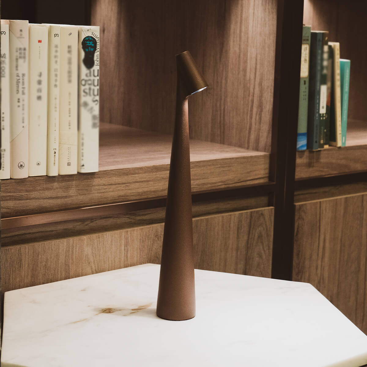 Cordless Table Lamp – LED – Modern Minimalist – Aluminium – 6 Colours