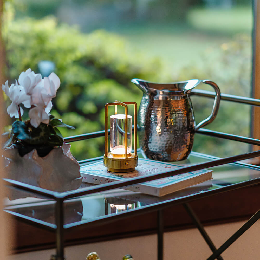 Cordless Lantern Table Lamp – LED – Modern – Aluminium & Acrylic