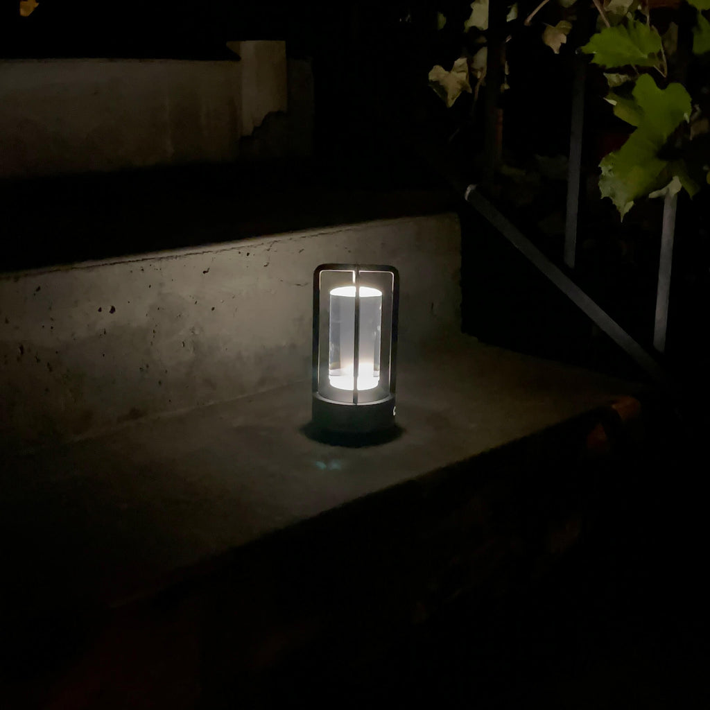 Cordless Lantern Table Lamp – LED – Modern – Aluminium & Acrylic