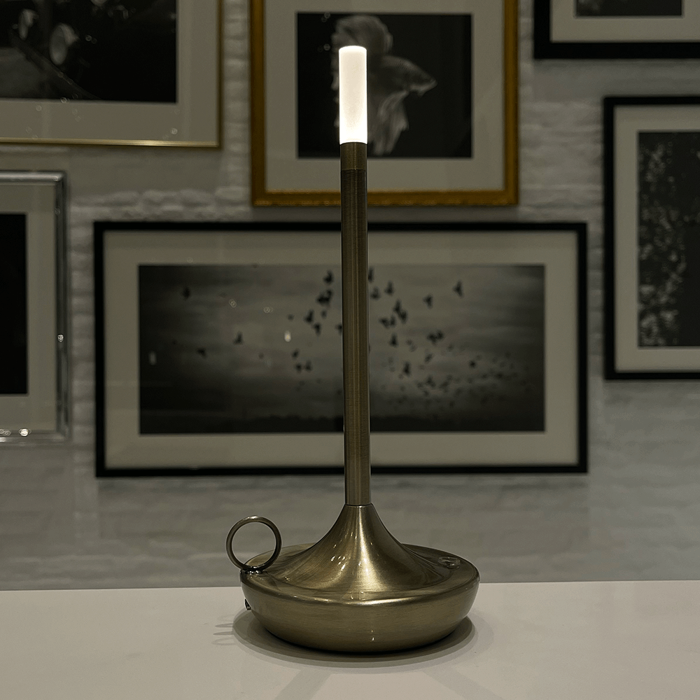 Cordless Candle Table Lamp – Minimalist – Aluminium & Acrylic