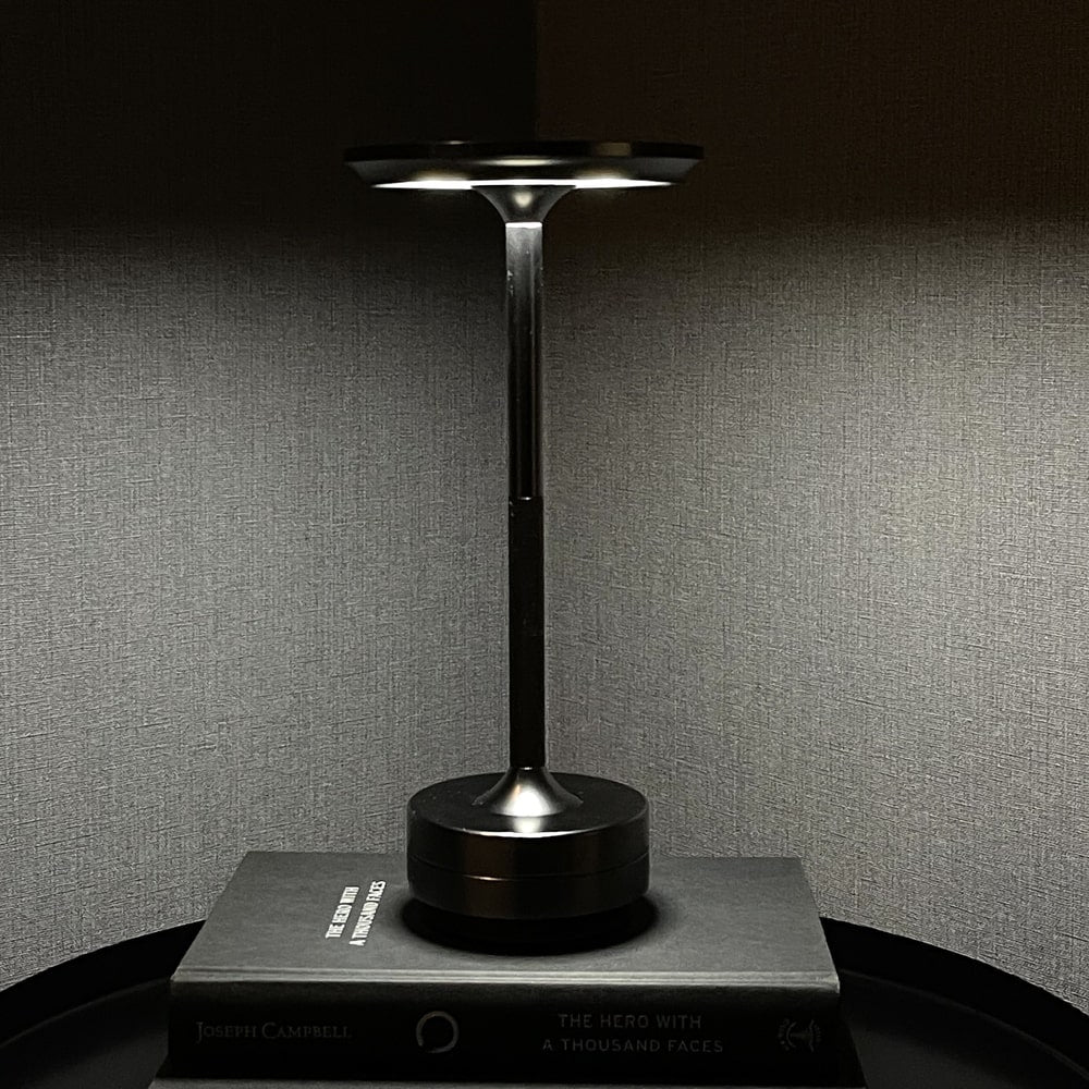 Cordless Table Lamp – Integrated LED – Modern – Aluminium