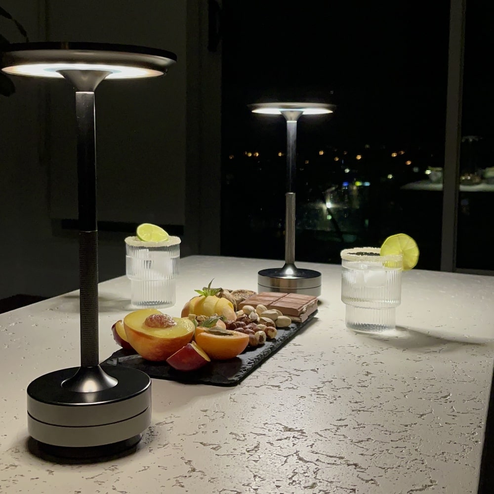 Cordless Table Lamp – Integrated LED – Modern – Aluminium