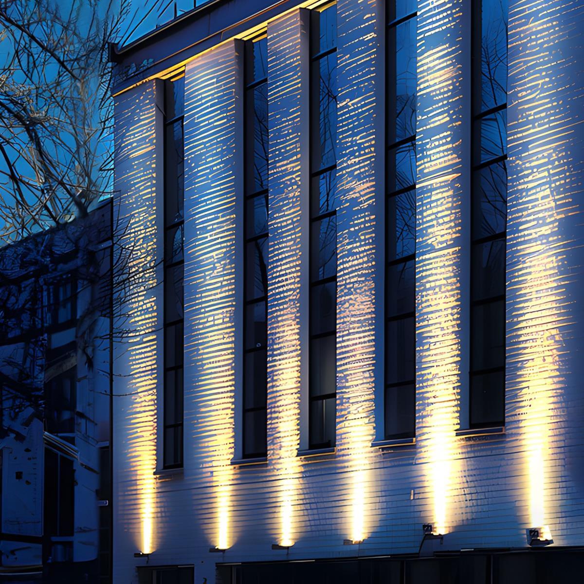 Outdoor Wall Spotlight – LED – Modern – Die Cast Aluminium & Glass