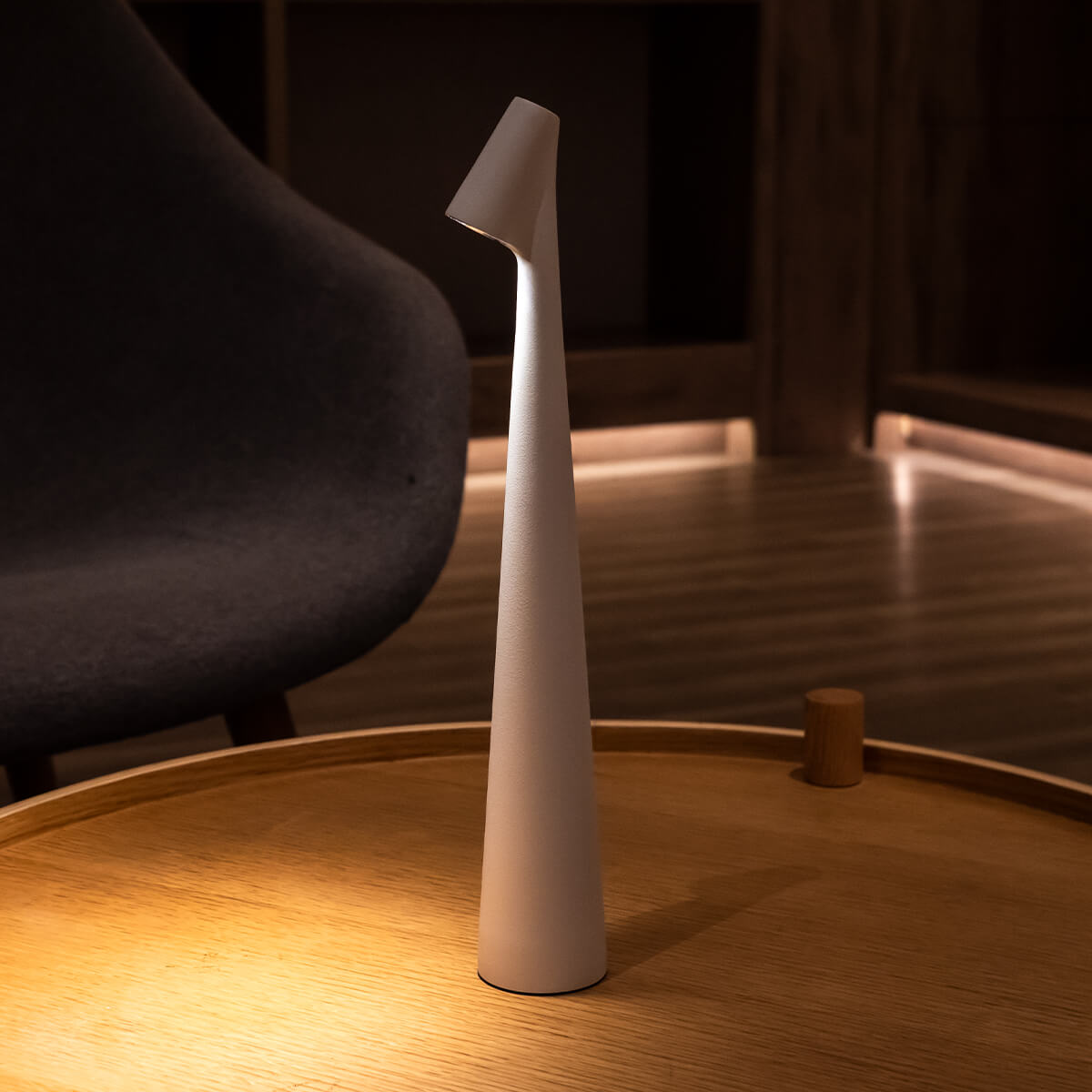 Cordless Table Lamp – LED – Modern Minimalist – Aluminium – 6 Colours